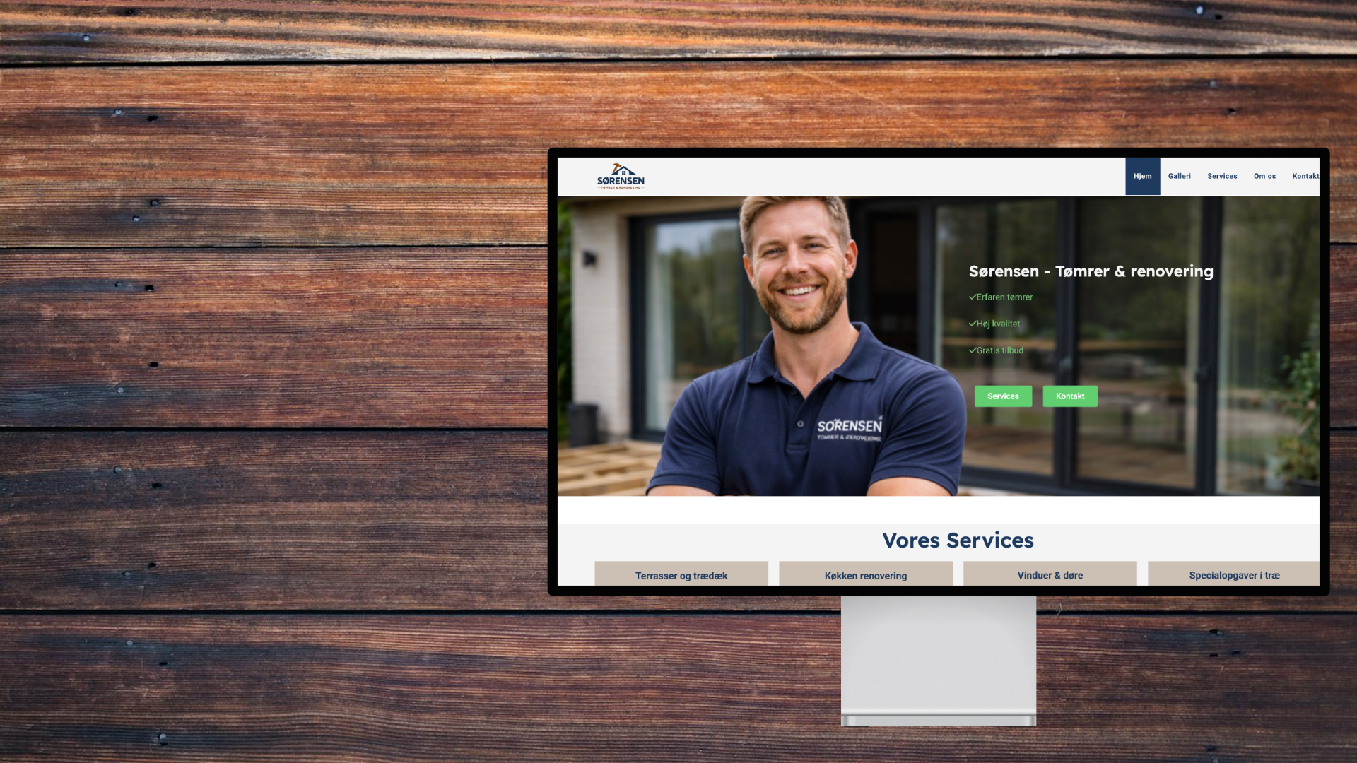 Sørensen Tømrer & Renovering website på en desktopskærm